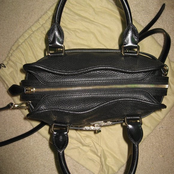 BURBERRY Medium Leather Portrait Minford Bag - Picture 6 of 14